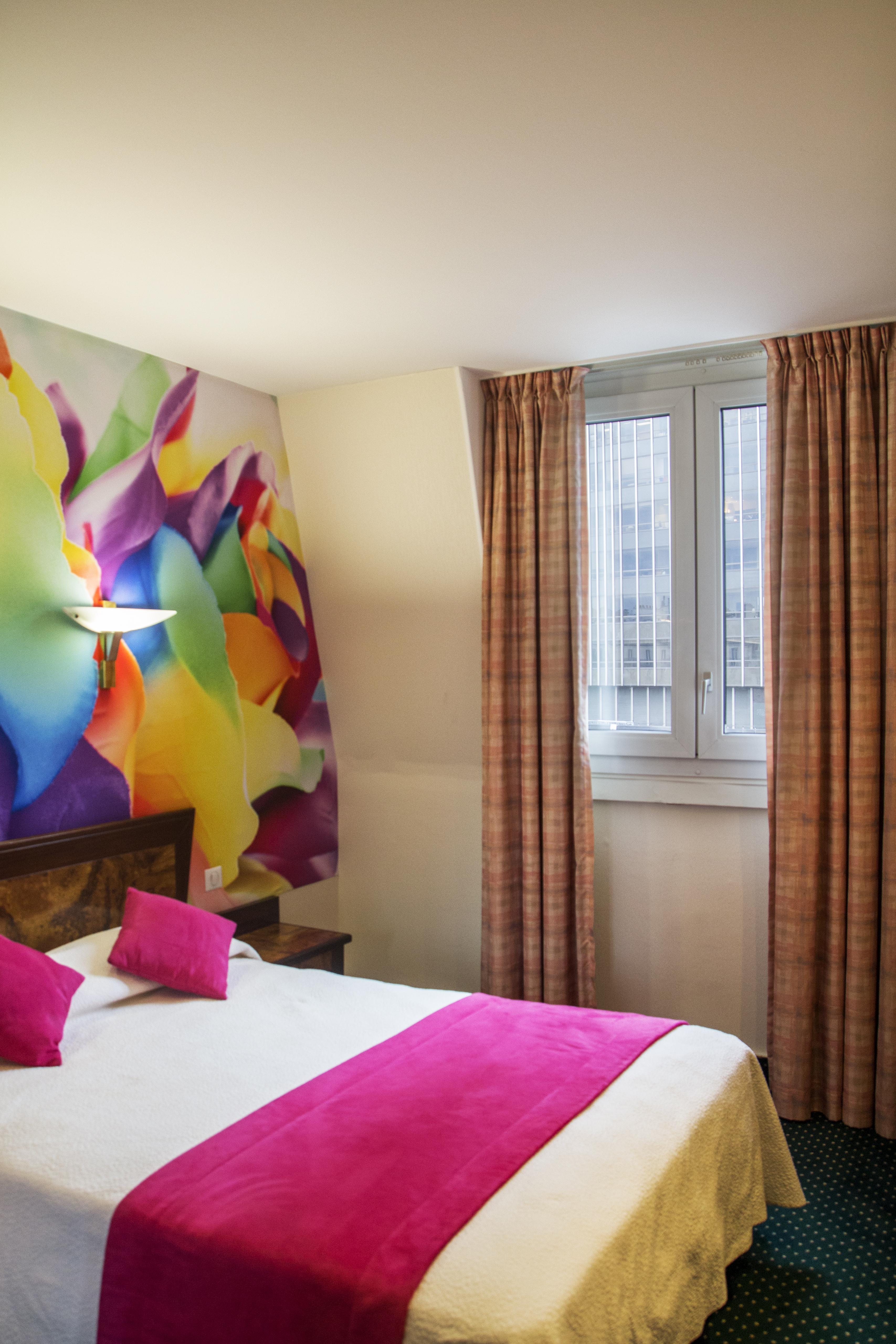Hotel Terminus Montparnasse Paris Bagian luar foto