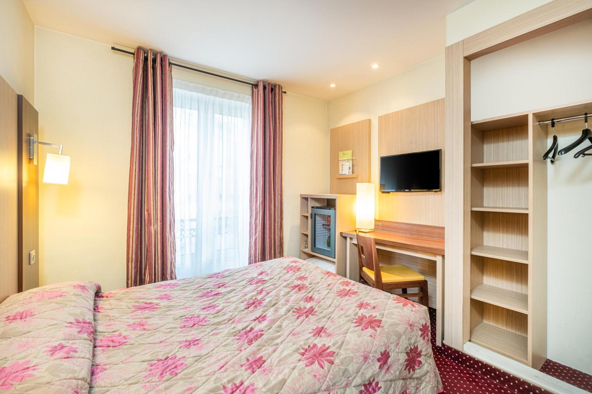 Hotel Terminus Montparnasse Paris Bagian luar foto