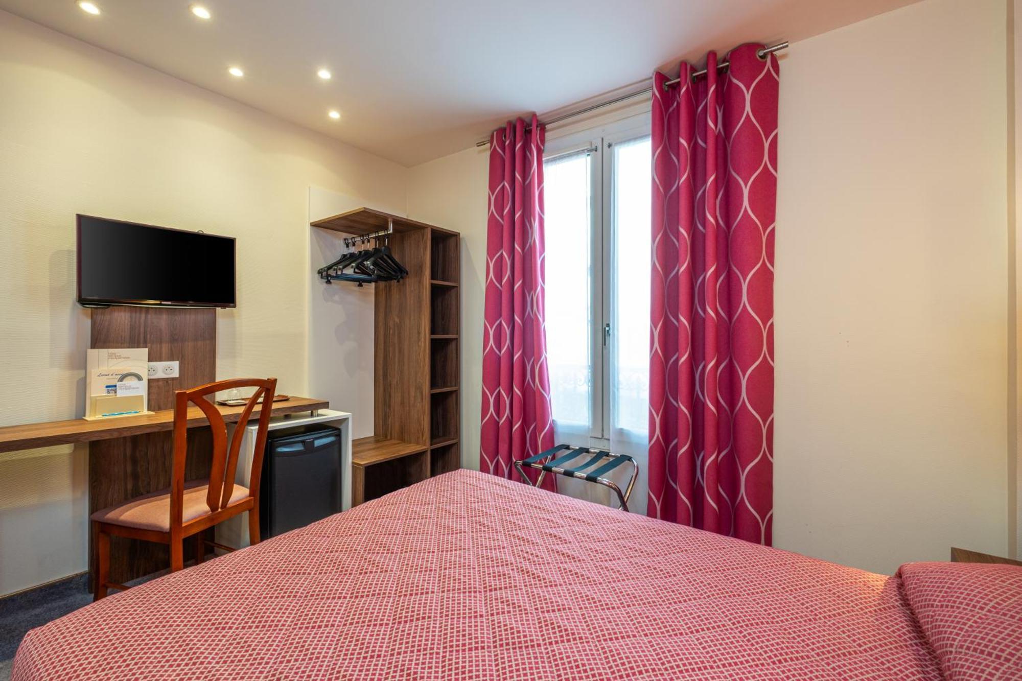Hotel Terminus Montparnasse Paris Bagian luar foto