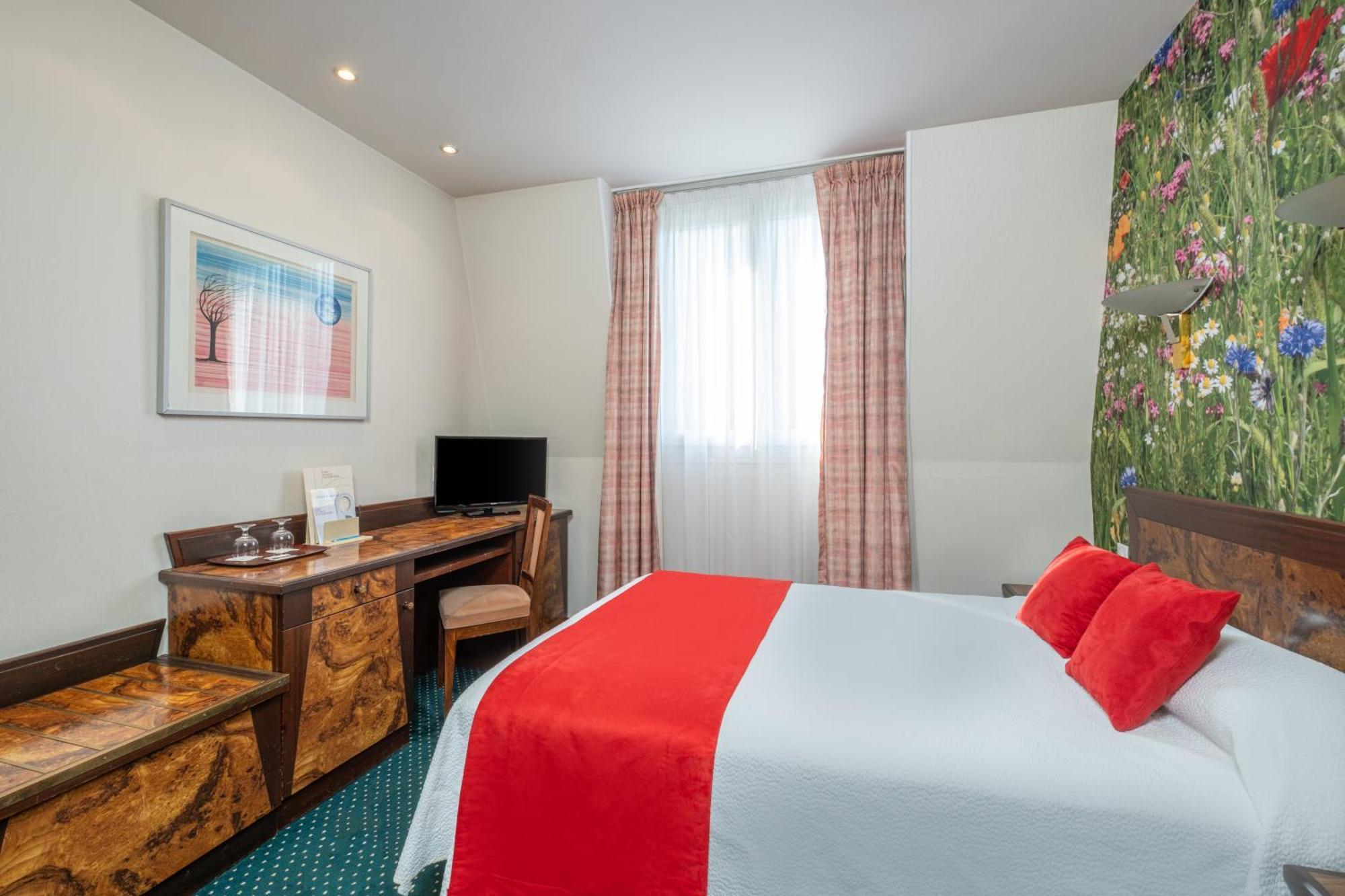Hotel Terminus Montparnasse Paris Bagian luar foto